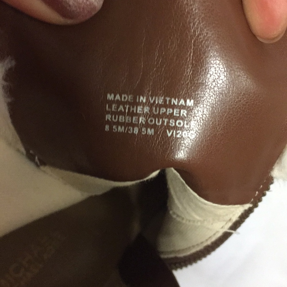 Michael Kors Rosario shearling-lined boot👢 - Picture 7 of 8